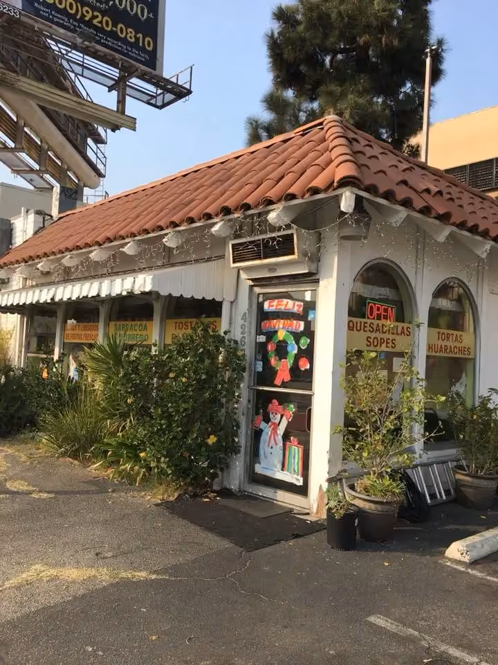Licha’s Restaurant · the corner entrance